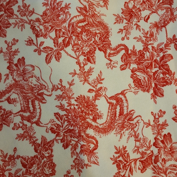 4/$10 Janie And Jack Red White Floral Dragon Sweatshirt Size 8 - Picture 2 of 3